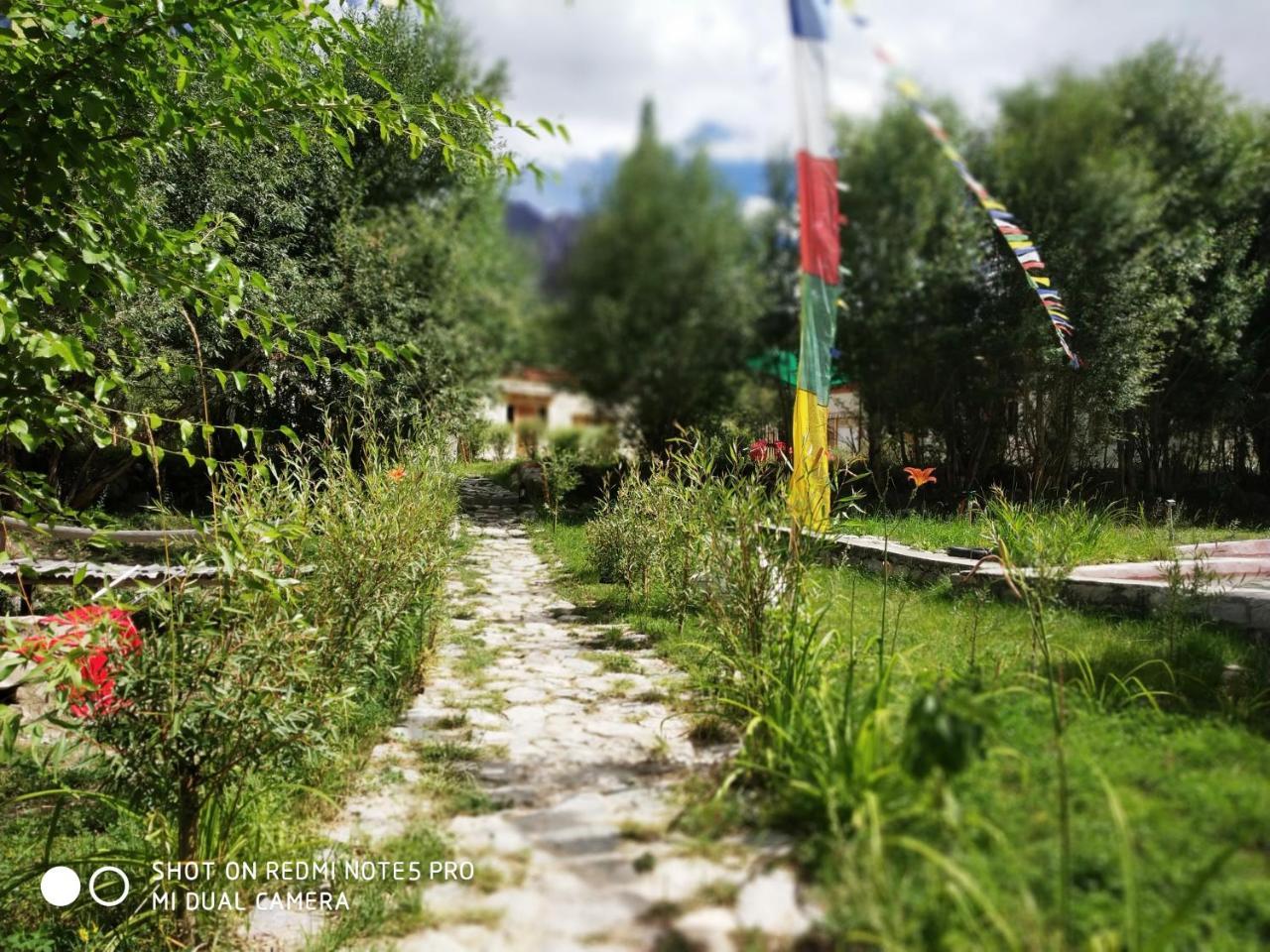 Lotus Eco Resort Hundar ภายนอก รูปภาพ